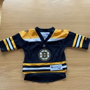 Youth Boston Bruins jersey.